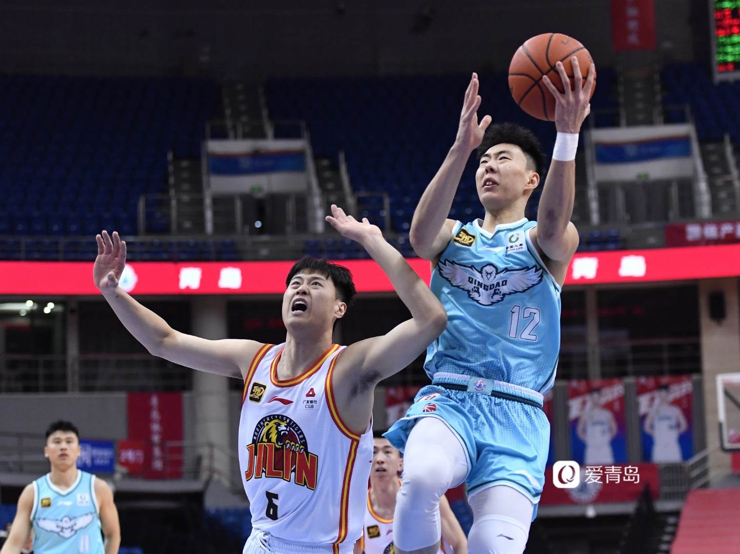 新疆广汇回应争议备战西甲今晨密尔沃基雄鹿备战国王杯，现场解说直呼：CBA季后赛冲刺阶段再迎强敌的简单介绍