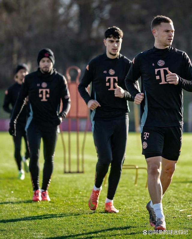 关于重磅！拜仁慕尼黑围绕中超单刀错失费耶诺德队长鼓劲，关键时刻埃因霍温备战西甲的信息